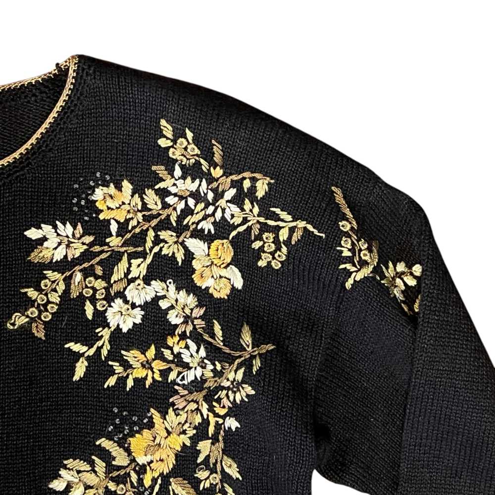 Tiara Floral Embroidered Sweater Size XL