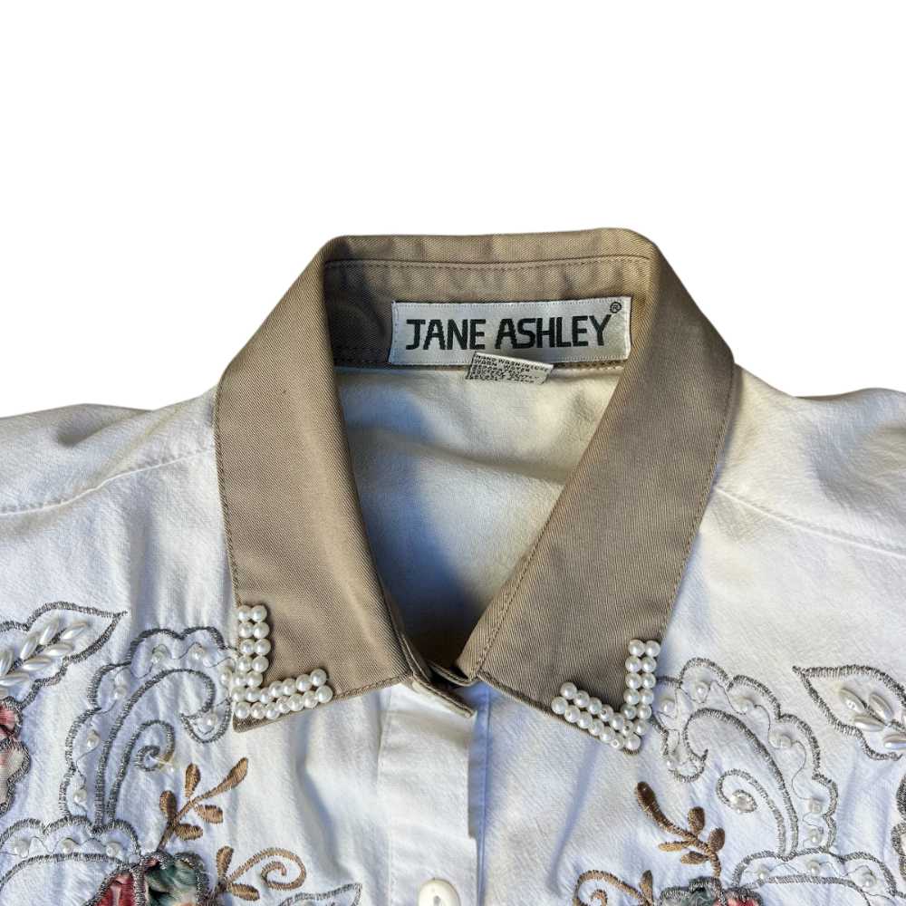 Jane Ashley Embroidered Top Size M