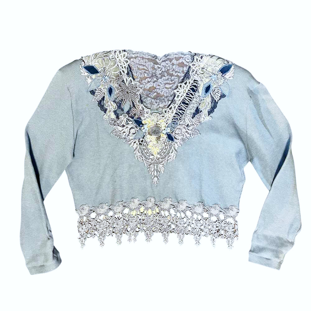 Embroidered 80s V-Neck Pullover Sweater O/S